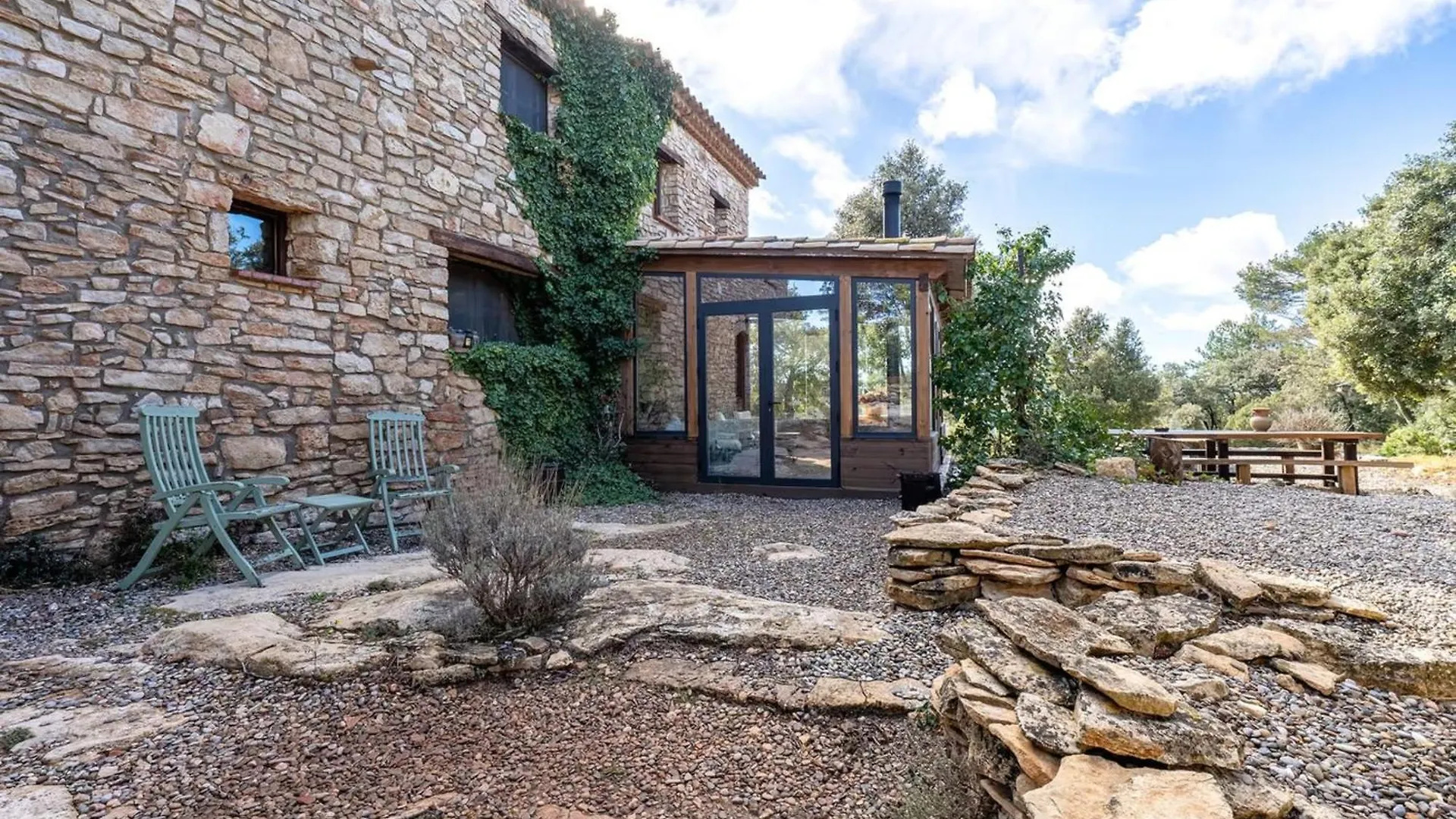 Casa vacanze Spacious House With Private Pool In Rojals, For 12 People