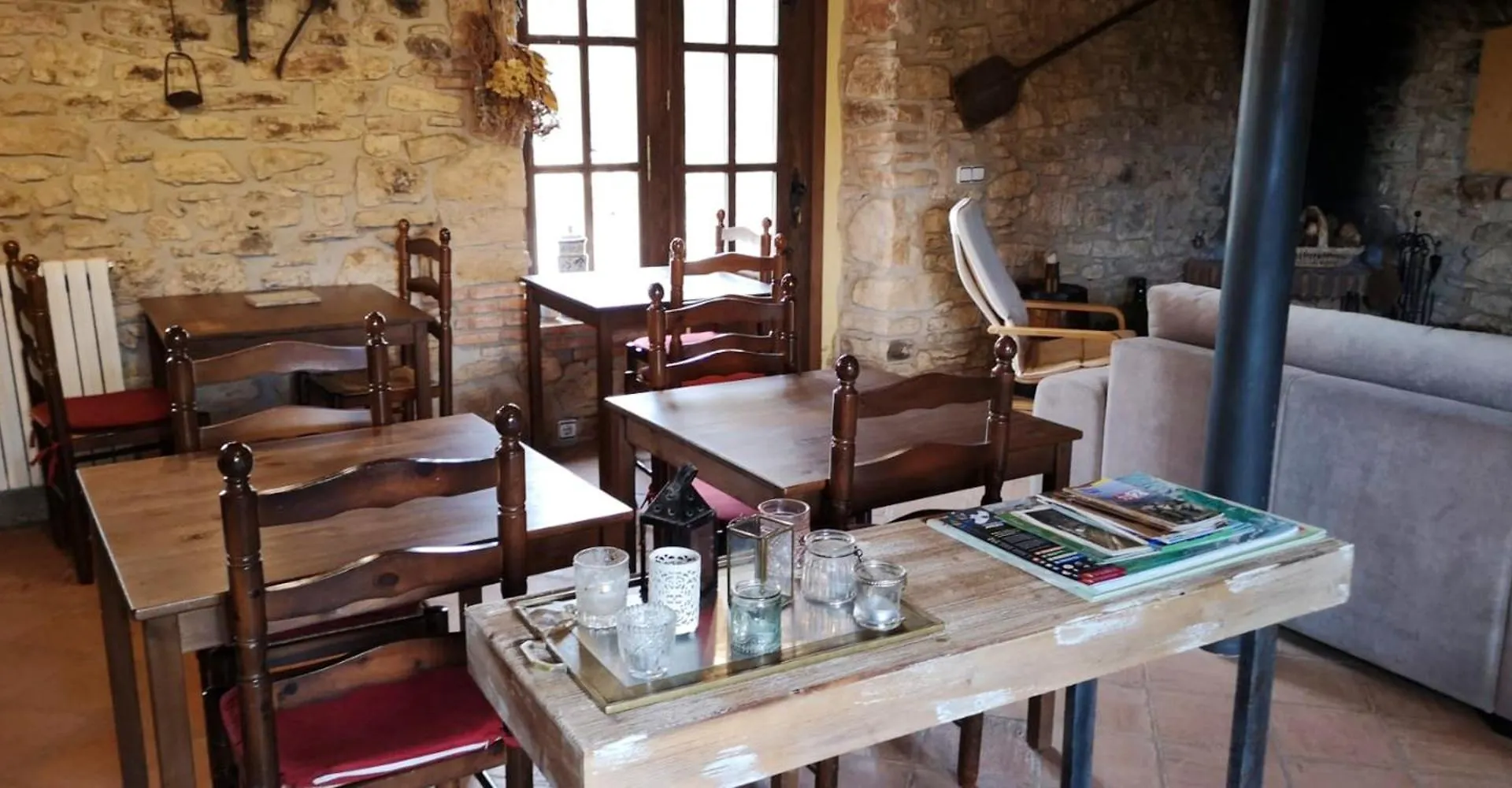 Spacious House With Private Pool In Rojals, For 12 People