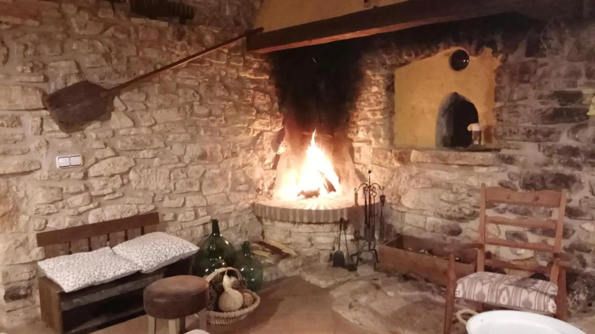 Spacious House With Private Pool In Rojals, For 12 People Holiday home Rojals